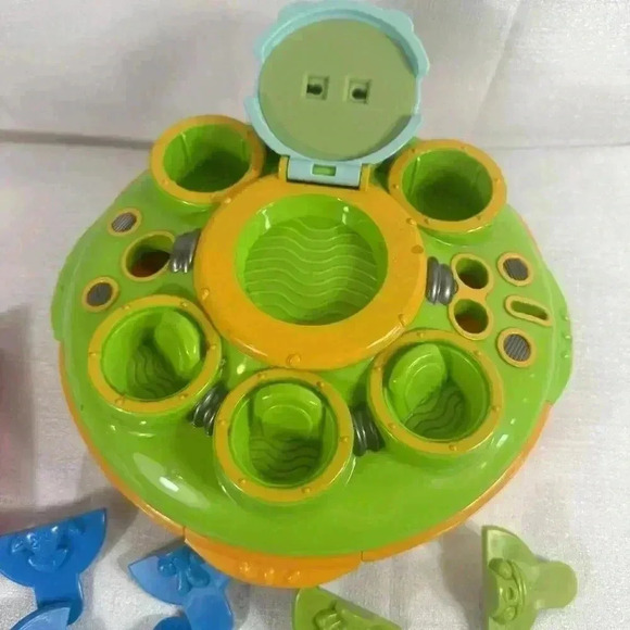 Vintage Hasbro Martian Matter Alien Maker UFO Kit ONLY - Picture 2 of 6